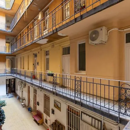 Cozy Complex - The Urban Retreat Budapest