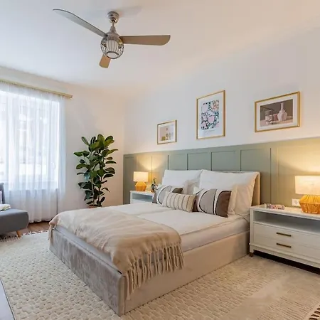 Lejlighed Cozy Complex - The Urban Retreat