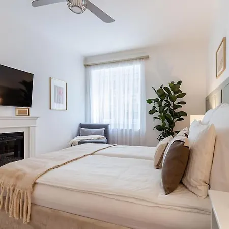 Lejlighed Cozy Complex - The Urban Retreat